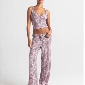 NWT SKIMS Sleep Henley Tank and Straight Leg Pants Set BLOOM Mini Multi Animal S
